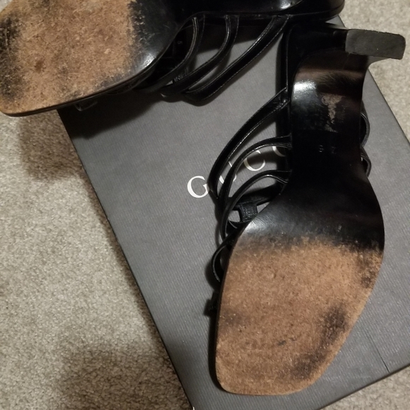 Gucci shoes - Picture 3 of 3